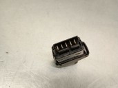 Recambio de mando elevalunas trasero izquierdo para dacia logan mcv 1.5 dci diesel cat referencia OEM IAM 8200467793 8200467793 