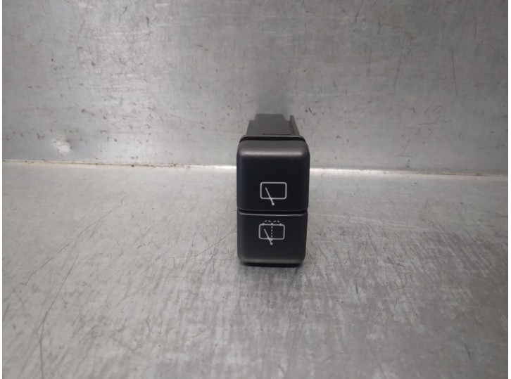 Recambio de interruptor para opel monterey 3.1 turbodiesel referencia OEM IAM 1241299  