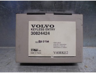 Replacement central locking unit for Volvo V40 estate 1.9 turbo cat OEM IAM reference 30824424 72114980116 TRW