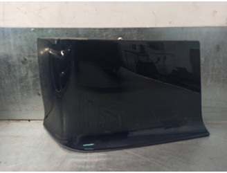 Recambio de molduras traseras para saab 900 berlina 2.0 cat referencia OEM IAM 4332912  