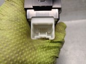 Recambio de mando elevalunas trasero derecho para lexus gs (_s19_) 450h (grs191_, gws191_) referencia OEM IAM 8481030170  R51504