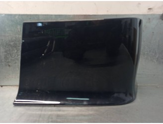 Recambio de molduras traseras para saab 900 berlina 2.0 cat referencia OEM IAM 4332920 