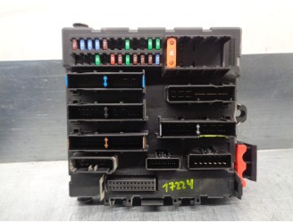 Recambio de caja reles / fusibles para saab 9-3 sport hatch 2.0 cat referencia OEM IAM 12766740 519161103 