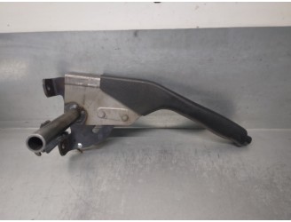 Recambio de palanca freno para opel monterey 3.1 turbodiesel referencia OEM IAM 574004  