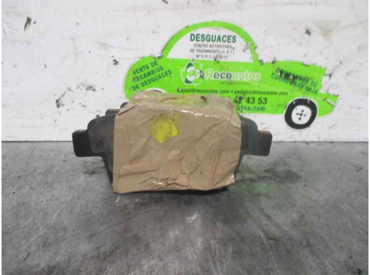 Recambio de pastillas de freno para ford mondeo iii (b5y) 2.0 tdci referencia OEM IAM 1783849  