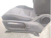 Recambio de asiento delantero izquierdo para hyundai i30 station wagon (gd) 1.6 crdi referencia OEM IAM 88100A6401SHY 88100A6401