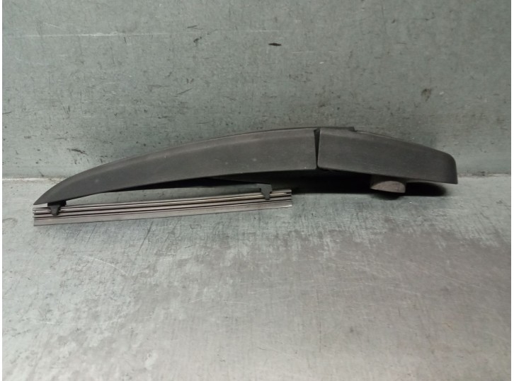 Replacement rear wiper arm for Citroën DS5 2.0 HDi 165 OEM IAM reference 1607276180 