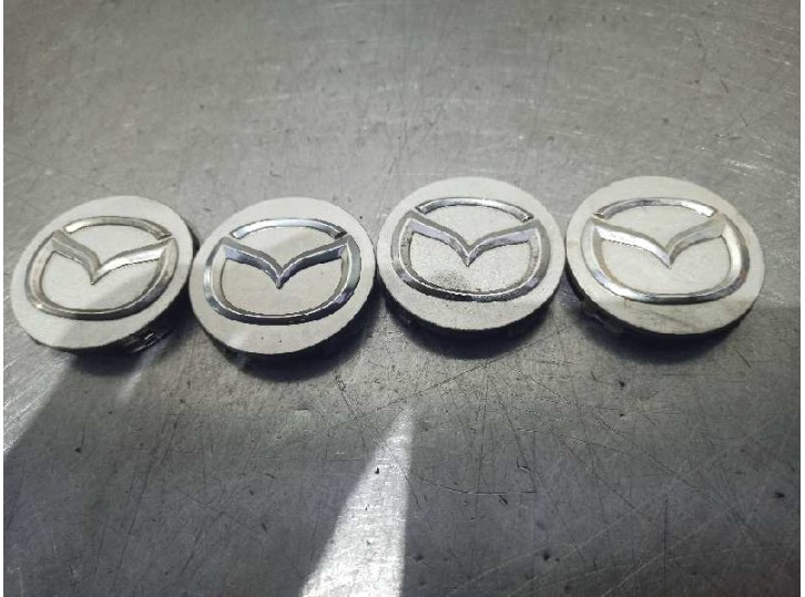 Recambio de tapacubos para mazda 323 berlina c/f/s (ba) 1.5 c referencia OEM IAM 