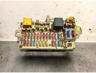 Recambio de caja reles / fusibles para mg serie 400 (rt) 1.6 cat referencia OEM IAM YQE102370  