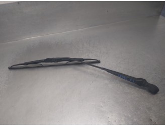 Recambio de brazo limpia trasero para opel monterey 3.1 turbodiesel referencia OEM IAM W4909  