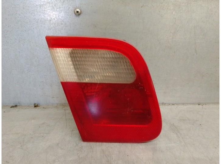 Recambio de piloto trasero izquierdo para bmw serie 3 berlina (e46) 2.0 16v diesel cat referencia OEM IAM 8364923 DE PORTON 4 PU