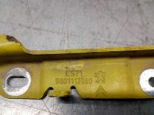 Replacement hood hinge for Citroën C4 Cactus 1.6 BlueHDi 100 OEM IAM reference 9801113880 9801113980 