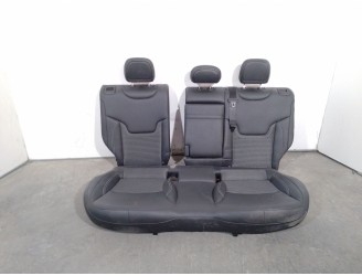 Recambio de asientos traseros para jeep compass (mp, m6, mv, m7) 1.3 referencia OEM IAM 46351268  