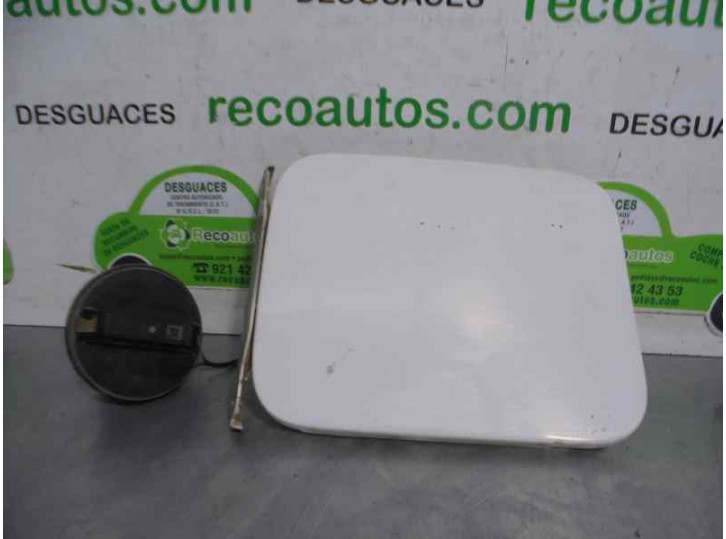Recambio de tapa exterior combustible para nissan terrano/terrano.ii (r20) 2.7 turbodiesel referencia OEM IAM 788300X000  
