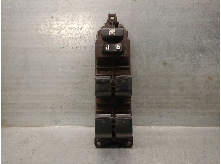 Recambio de mando elevalunas delantero izquierdo para lexus gs (_s19_) 450h (grs191_, gws191_) referencia OEM IAM 8404030220 840