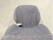 Recambio de asiento delantero derecho para hyundai lantra ii (j-2) 1.6 16v referencia OEM IAM 8830129101 8830129101 