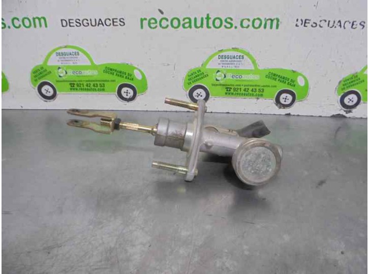 Recambio de bomba embrague para nissan x-trail (t30) 2.2 dci diesel cat referencia OEM IAM 306105M067  