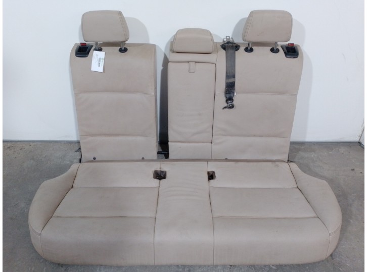 Recambio de asientos traseros para bmw x3 (f25) 2.0 referencia OEM IAM 4822951 CUERO MARRON CLARO 5 PUERTAS
