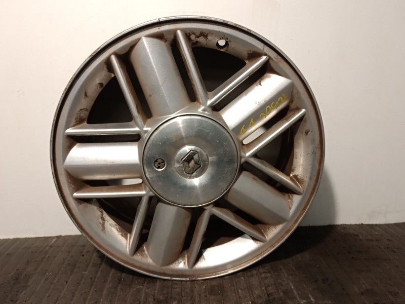 Recambio de llanta para renault laguna ii (bg0/1_) 2.2 dci (bg0f) referencia OEM IAM 8200023733 R1661/2JX165CH50 
