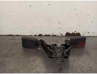 Recambio de enganche cinturon para fiat panda (169) 1.2 8v classic referencia OEM IAM 33038603 5 PUERTAS 020412