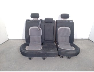 Recambio de asientos traseros para kia cee´d sportswagon (jd) 1.0 t-gdi referencia OEM IAM 89400A2010AUX 89400A2010AUX 
