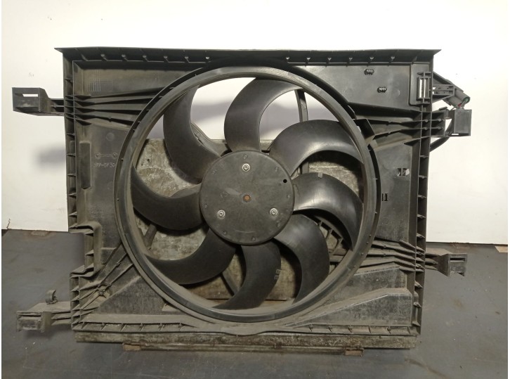 Recambio de electroventilador para renault zoe (bfm_) zoe referencia OEM IAM 214819480R 214758569R 5020731 GATE
