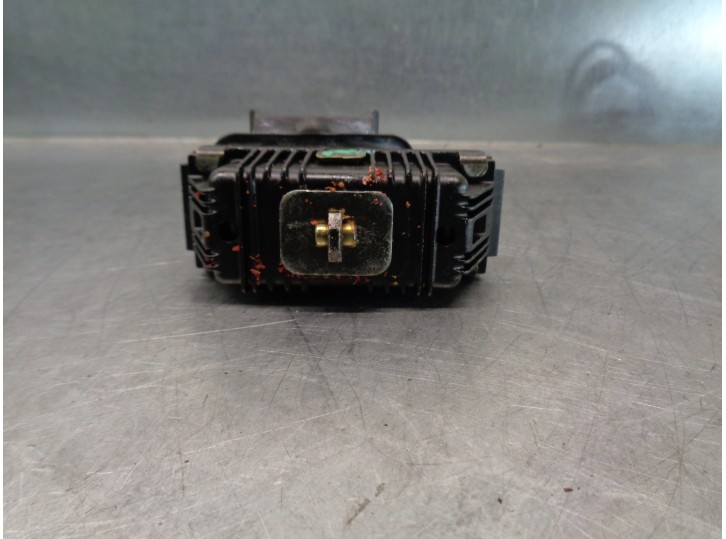 Recambio de retenedor puerta para bmw x5 (e53) 4.4 v8 32v cat (m62) referencia OEM IAM 51128402561 