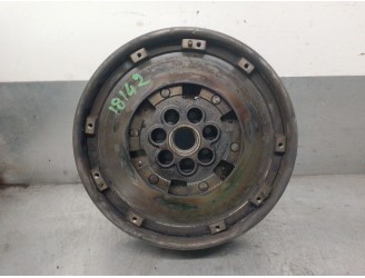 Recambio de volante motor para mitsubishi space star (dg0) 1.9 di-d cat referencia OEM IAM 4150147210  