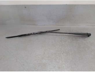 Replacement rear wiper arm for Ford Fiesta saloon/Courier OEM IAM reference 89FG17526C4A 