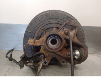 Recambio de mangueta delantera derecha para mercedes-benz clase m (w164) 3.0 cdi cat referencia OEM IAM A1643301420 