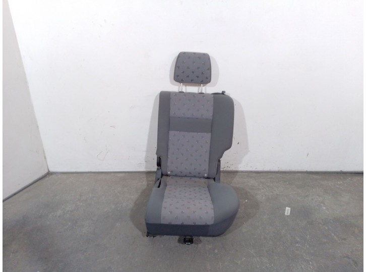 Recambio de asientos trasero izquierdo para hyundai getz (tb) 1.3 referencia OEM IAM 893001C500FGK 893001C500FGK 