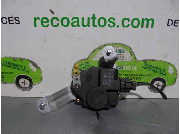 Replacement tailgate central locking motor for Hyundai Getz (TB) 1.5 CRDi CAT OEM IAM reference 957501C000 