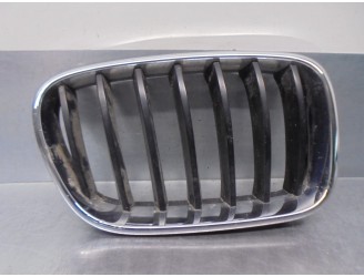 Recambio de rejilla delantera para bmw x3 (f25) 2.0 referencia OEM IAM 51117210726 