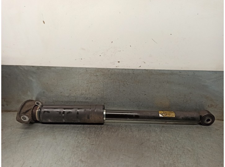 Recambio de amortiguador trasero derecho para chevrolet cruze 1.6 cat referencia OEM IAM 13332640  