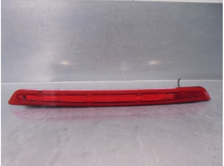 Recambio de luz central de freno para bmw x3 (f25) 2.0 referencia OEM IAM 63257217304 89502813 VALEO