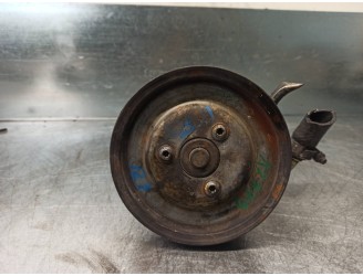 Recambio de bomba servodireccion para mg serie 200 (rf) 2.0 turbodiesel referencia OEM IAM QVB100670 