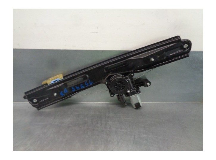 Recambio de elevalunas delantero derecho para fiat tipo ii (357) fam easy referencia OEM IAM 00520728560 2 PINES 5 PUERTAS