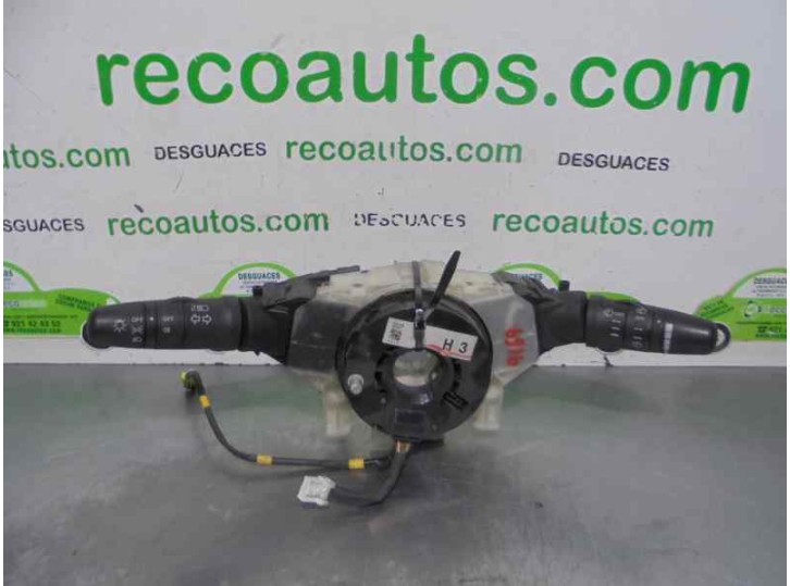 Replacement light switch for Nissan X-Trail (T30) 2.2 DCi Diesel CAT OEM IAM reference 255608H907 