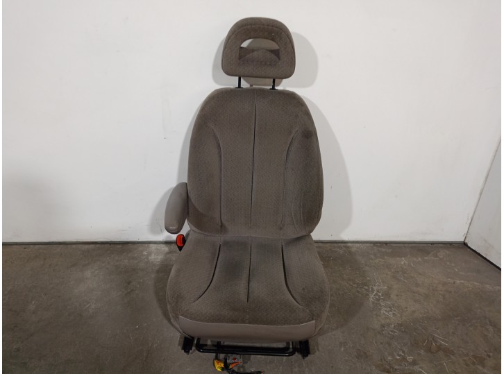 Recambio de asiento delantero izquierdo para chrysler voyager (rg) 2.4 cat referencia OEM IAM WA031L5AA TELA GRIS 5 PUERTAS