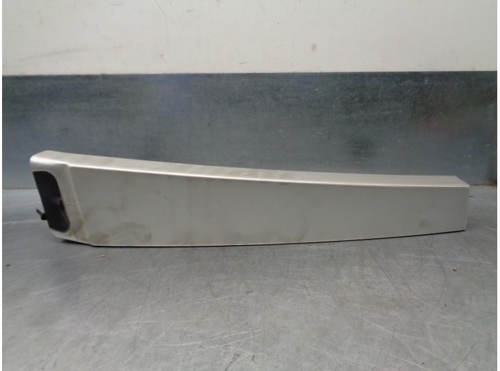 Recambio de molduras delanteras para porsche cayenne (typ 9pa) s referencia OEM IAM 7L5853317 