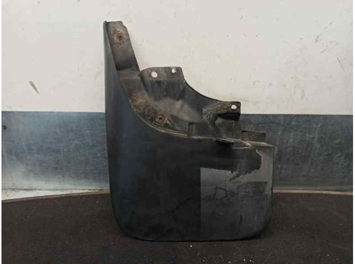 Recambio de faldon delantero para nissan pick-up (d22) 2.5 16v turbodiesel cat referencia OEM IAM 