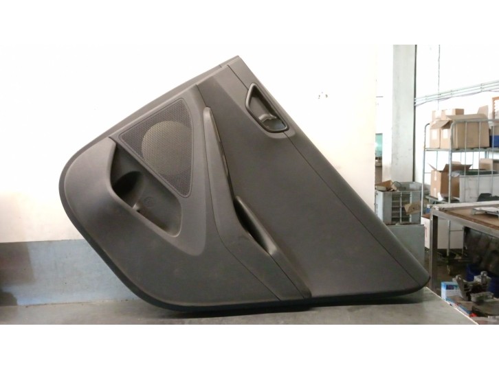 Recambio de guarnecido puerta trasera derecha para hyundai ioniq (ae) 1.6 gdi hybrid referencia OEM IAM 83741G2000 83308G2060T9Y