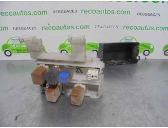 Recambio de caja reles / fusibles para nissan x-trail (t30) 2.2 dci diesel cat referencia OEM IAM 2438MA 