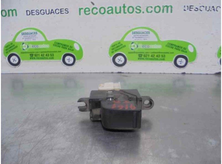 Recambio de mando elevalunas trasero derecho para nissan x-trail (t30) 2.2 dci diesel cat referencia OEM IAM 254110V000 