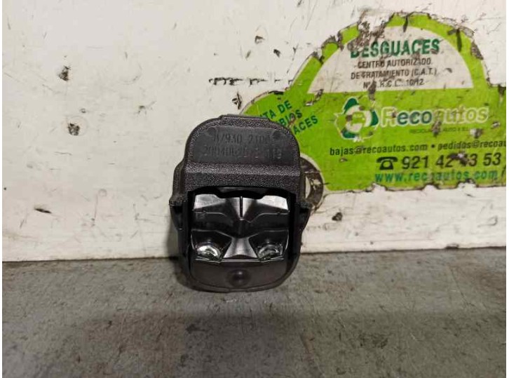 Recambio de sensor lluvia para ssangyong rodius 2.7 turbodiesel cat referencia OEM IAM 8793021000  