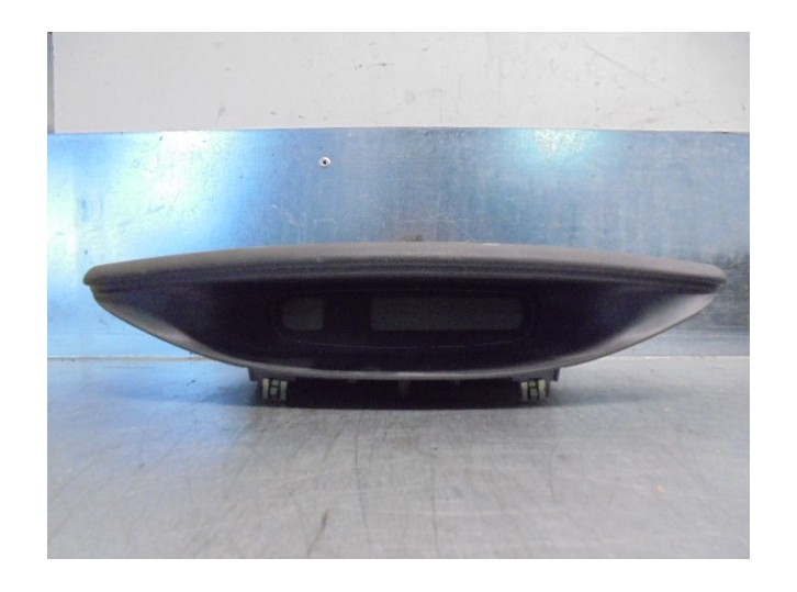Replacement multifunction display for Renault Laguna II (BG0) 1.9 DCI diesel CAT OEM IAM reference 8200361582 