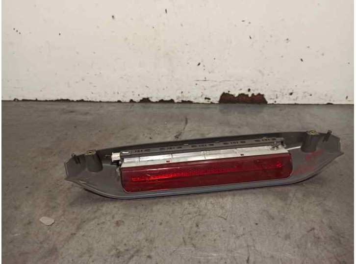 Recambio de luz central de freno para fiat panda (169) 1.2 8v classic referencia OEM IAM 735388525 