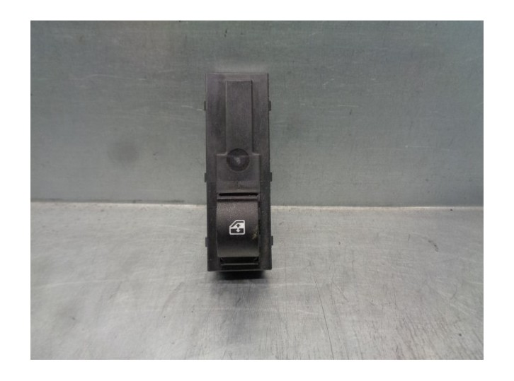 Replacement rear left window regulator switch for Fiat Tipo II (357) FAM Easy OEM IAM reference 07356546670 