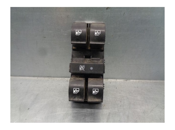 Recambio de mando elevalunas delantero izquierdo para fiat tipo ii (357) fam easy referencia OEM IAM 7356323520 