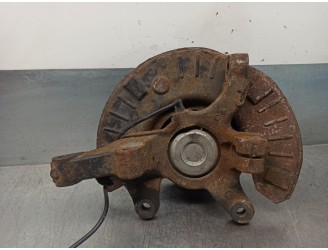 Recambio de mangueta delantera izquierda para mercedes-benz vito (w639) basic, combi 2.1 cdi cat referencia OEM IAM A6393300632 